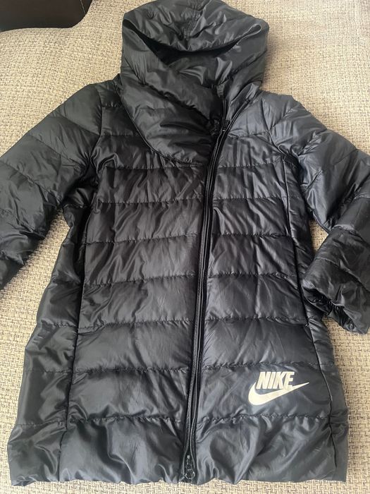 Яке Nike, Zara, LC, чисто нови дънки и блузки Манго