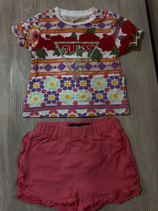 Guess бебешки комплект