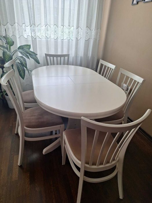 Дървена маса и 6 стола