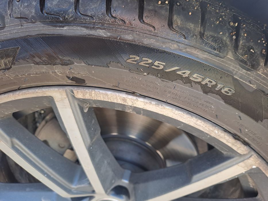 Bmw g20 320 i na chasti