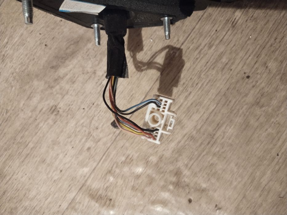 Зеркало левый боковое зеркало