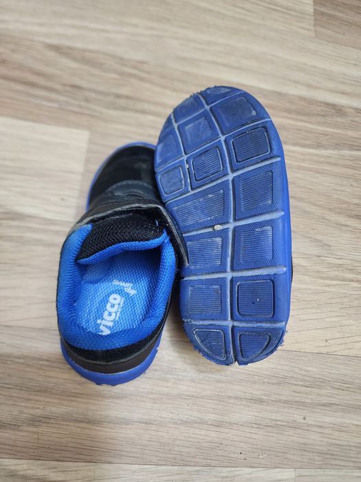 Обувь детская в хорошем состоянии