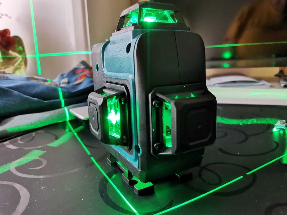 Trepied reglabil microprecizie cu laser