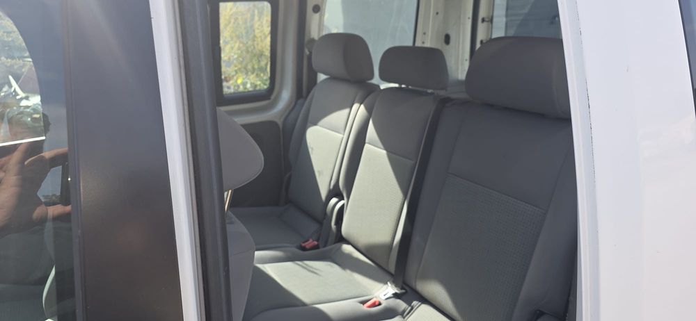 Volkswagen Caddy 2.000 bucata