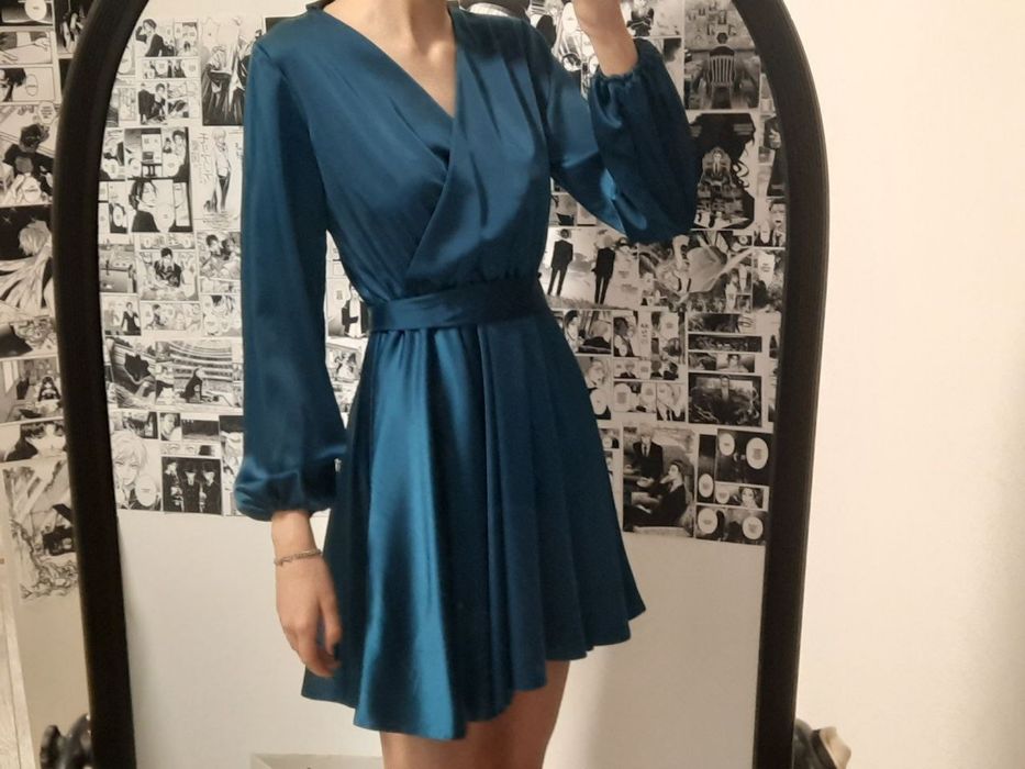 платье с поясом