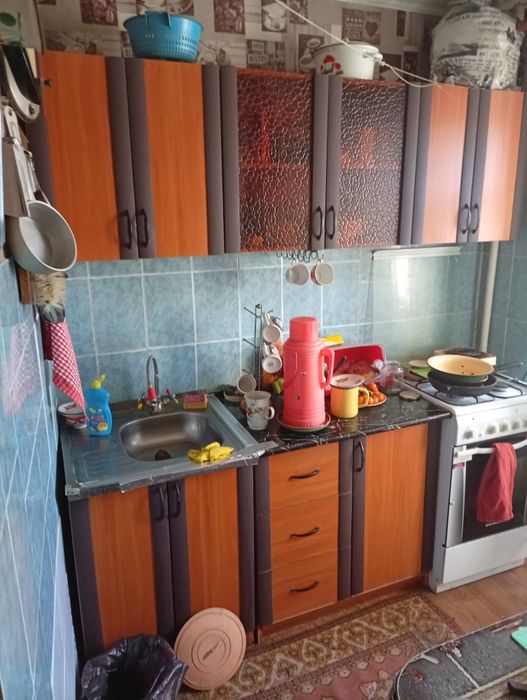 Продаю кухонный гарнитур