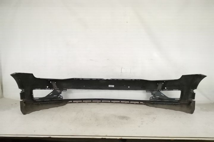 Предна броня Оригинална Със Сензори И Миещи Устройства В Добро Състоян