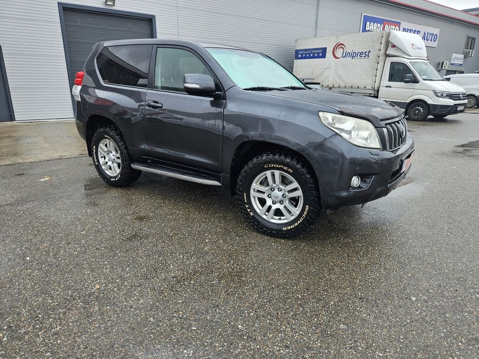Toyota land cruiser prado j150
