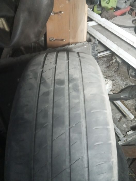 Продам резину комплект