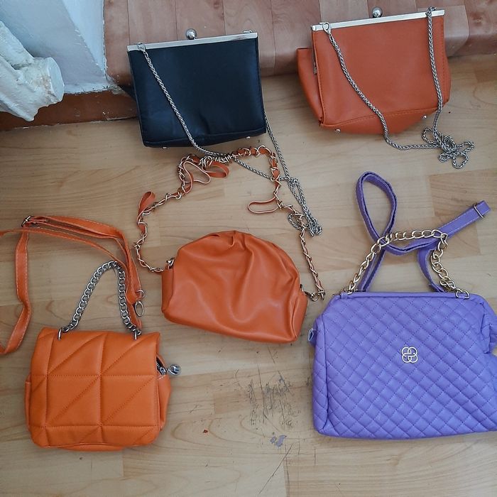 Продам детский комбинезон