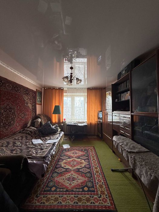 2 комнатная квартира новой планировки. Район кинотеатра "Казахстан"