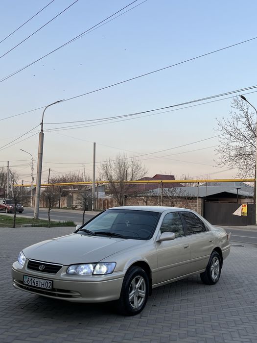 Тайота Камри 25 американец