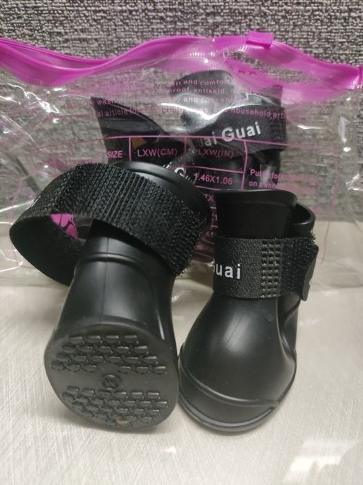 Обувь для небольших пород собак