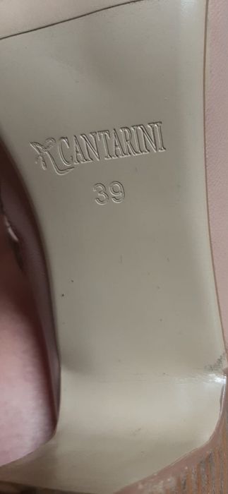 Женские кожаные сапожки