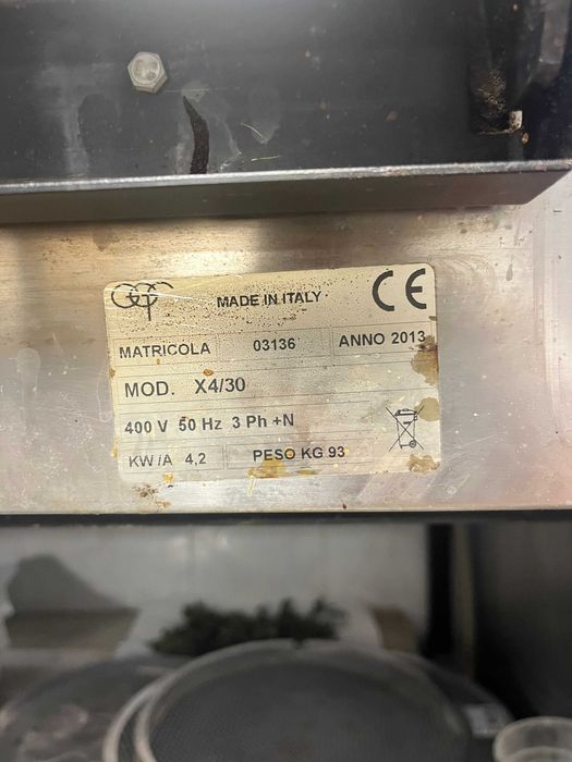 Фурна за пици GGF  4 тави