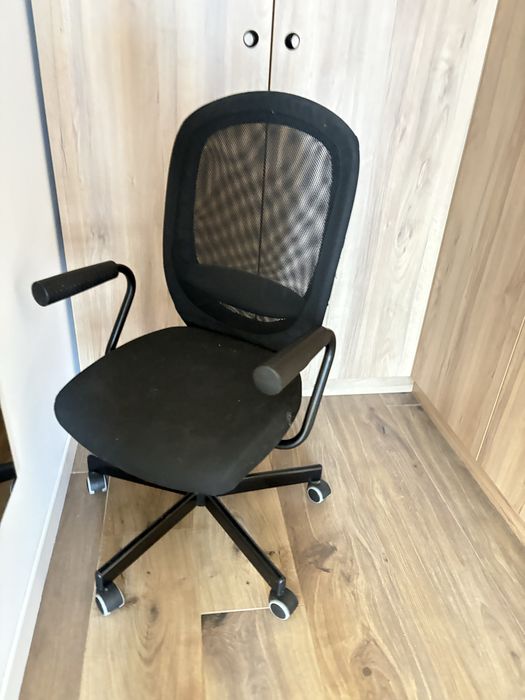 Scaun de bioru si birou