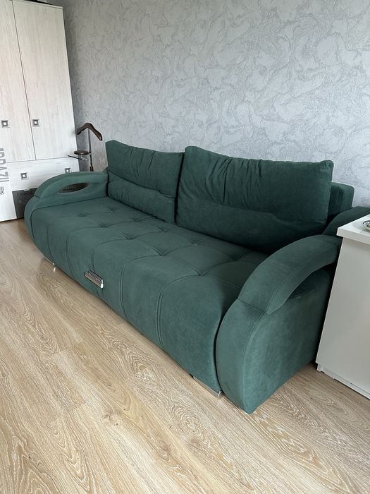 Диван в отличном состоянии