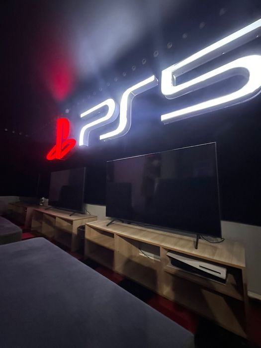 Продам компьютерный клуб + PS5