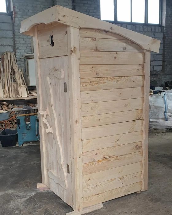 Туалет деревянный из сосны