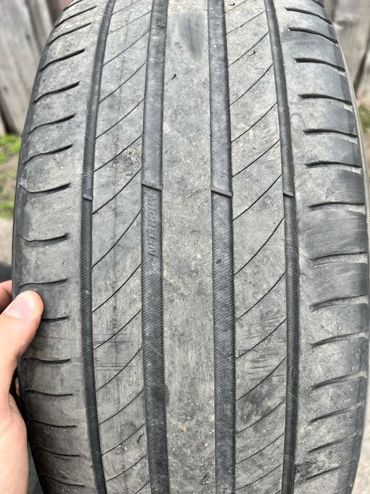 Резина летняя.