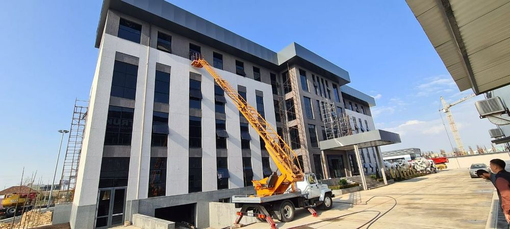 Перегородки 10мм Остекление фасадов