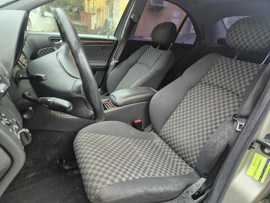 Mercedes W203 C320 218кс 4Matic M112 седан автоматик НА ЧАСТИ!