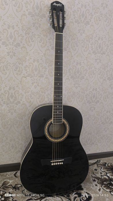 Gitara Memphis by Tagima. Model AC40