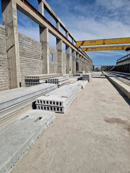 Мы производим плиты перекрытия]