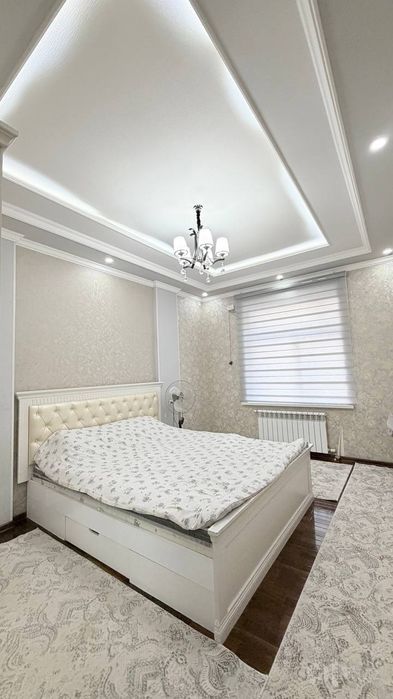Уй эгасидан квартира сотилади