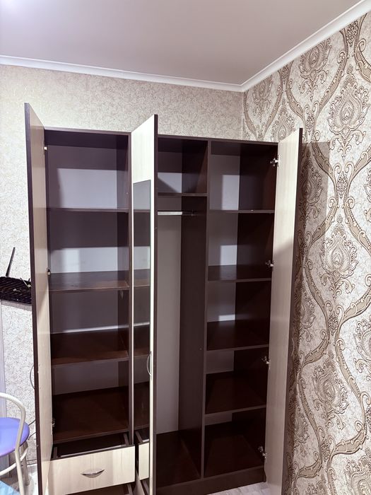 Продам шкаф в спальнюю