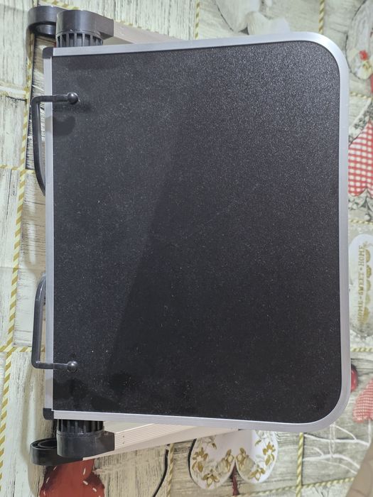 Стойка за четене на книги или рисуване