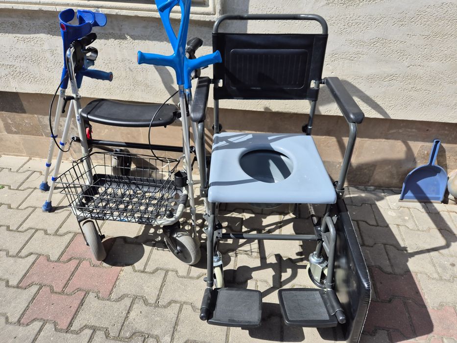Scaun cu oala, cadru cu roti si carje pt bolnavi