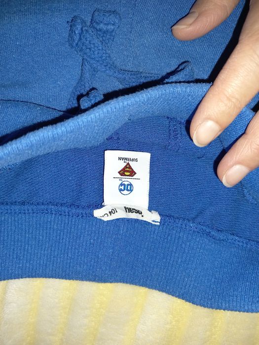 Дрехи от 104 до 134 .Всяко по 3лв.