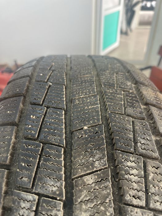 Резина 215/70R16 4шт