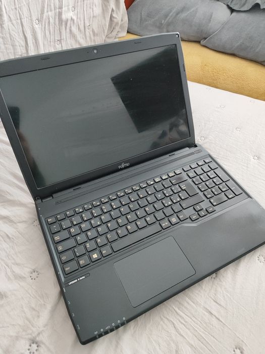 良品 Fujitsu■Win11 Corei7 SSD480GB Blu-ray 20-60代からのファッション通販 Corei7 Fujitsu□Win11 良品 SSD480GB