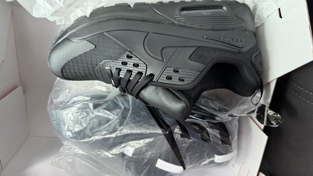 Nike Air Max 90 маратонки
