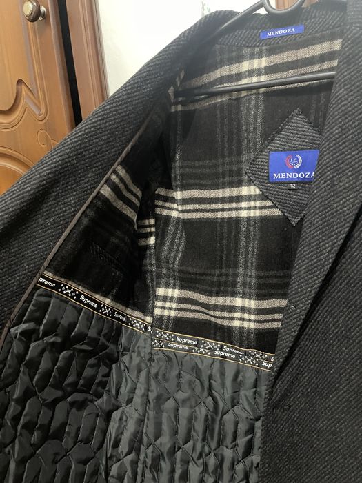 Продается мужское пальто