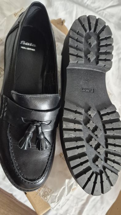 Мокасини Bata 39 номер