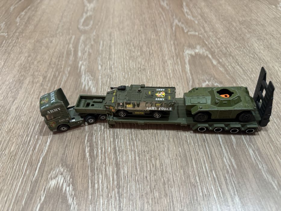 Machete militare 1/87