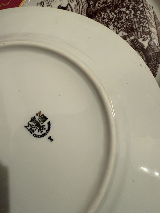 Порцеланови и старинни сервизи