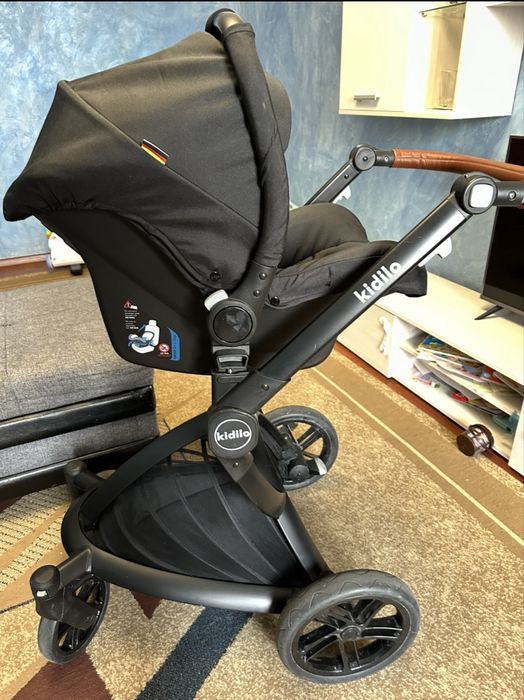 Продам коляску 2в 1 kidilo