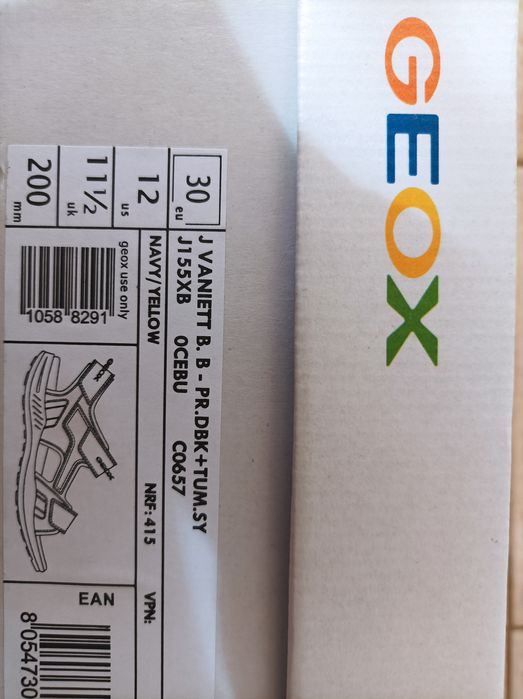 Geox нови N29 сандали