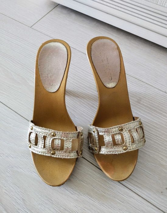 Продам сабо женские