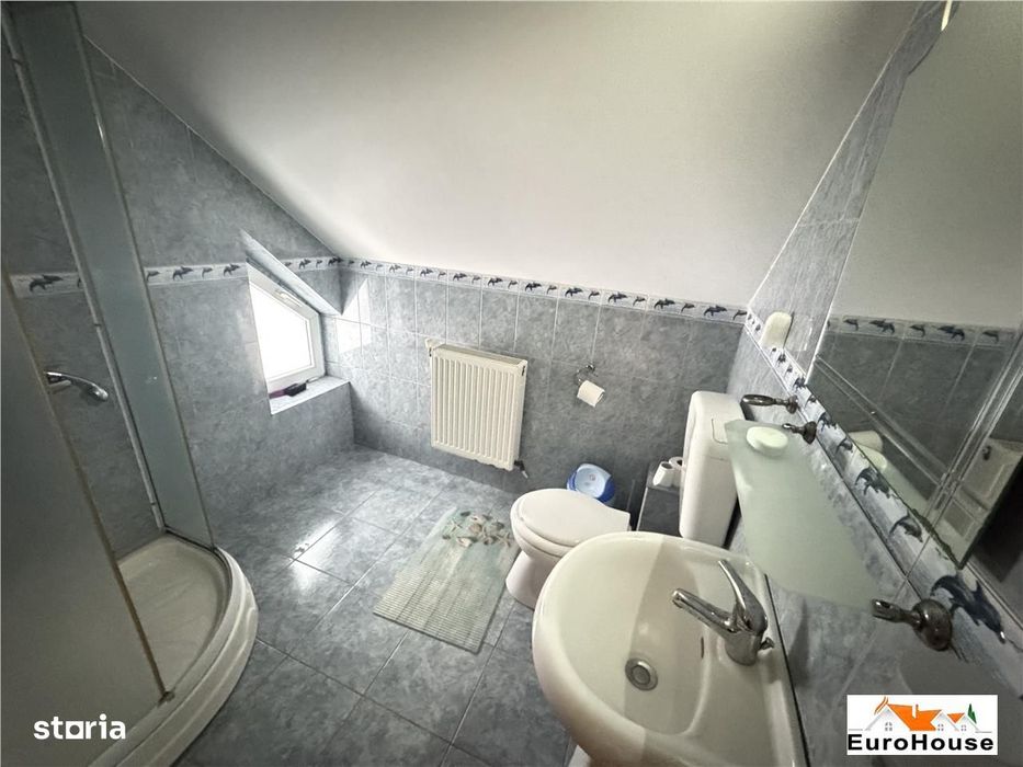 Apartament cu 3 camere la vila de vanzare in Alba Iulia