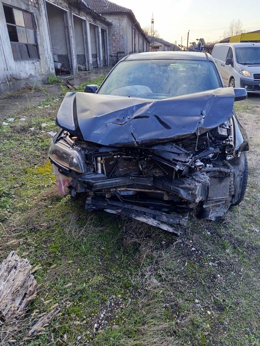 Мазда 6 цяла за части 2006 143к.