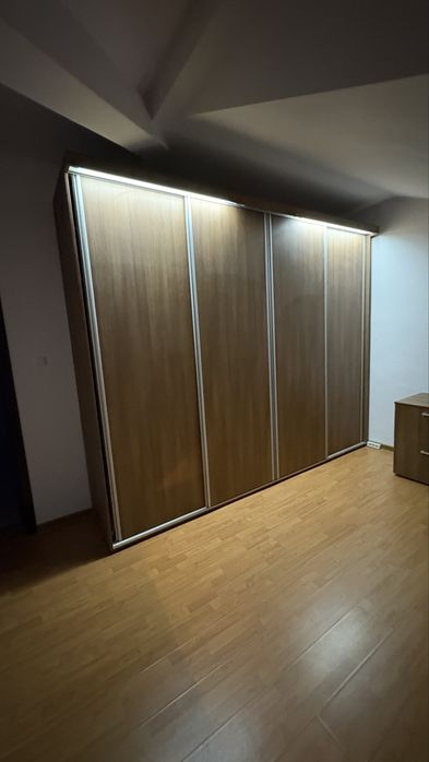 Dressing mare 4 usi culisante + lumini