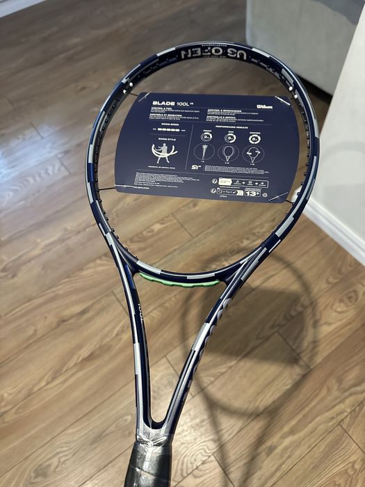 Wilson Blade V9,Limited Edition,greutate 285grame,grip 1 si 2