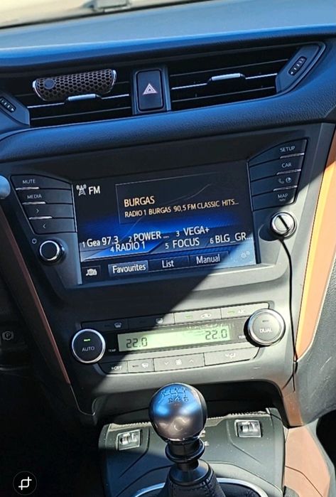 Touch screen Toyota Avensis T27 2016