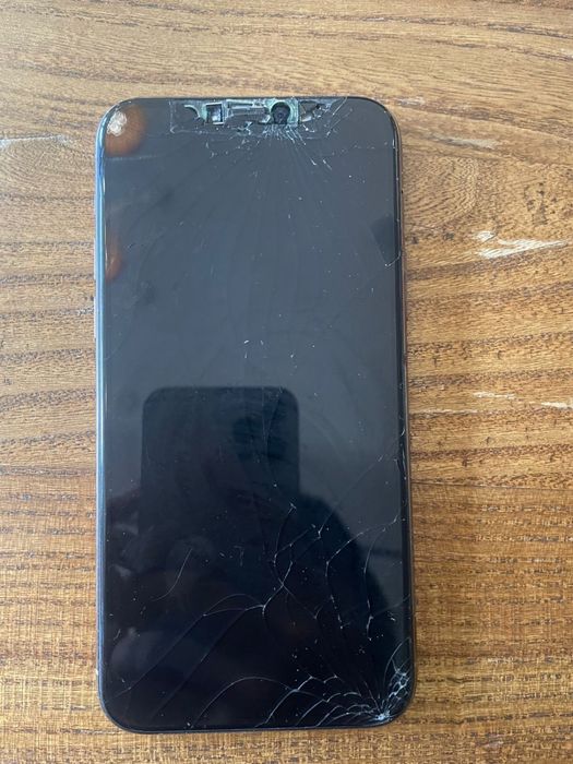 Б/У iPhone 11 pro