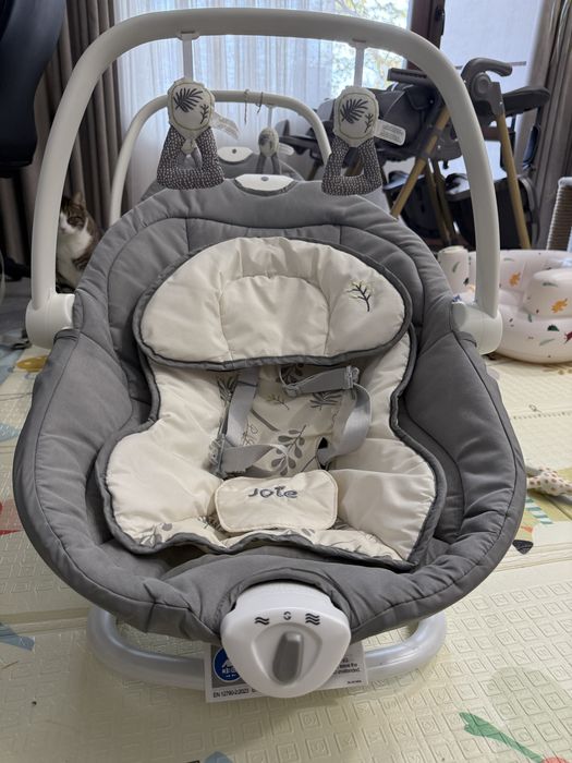 Два шезлонга Joie Sansa